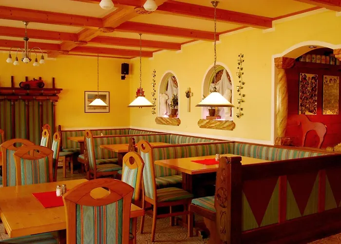 Weisses Roessl Penzion Abtenau